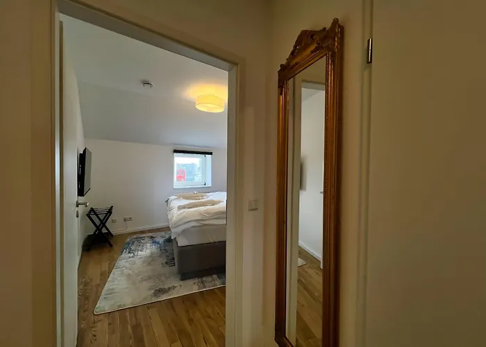 Apartment Nr 2 Modernes In Historischer Marktplatzlage 56 Qm # Cosiness Company 22 Schwerin (Mecklenburg-Vorpommern)