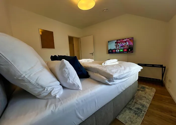 Nr 2 Modernes In Historischer Marktplatzlage 56 Qm # Cosiness Company 22 Schwerin (Mecklenburg-Vorpommern)